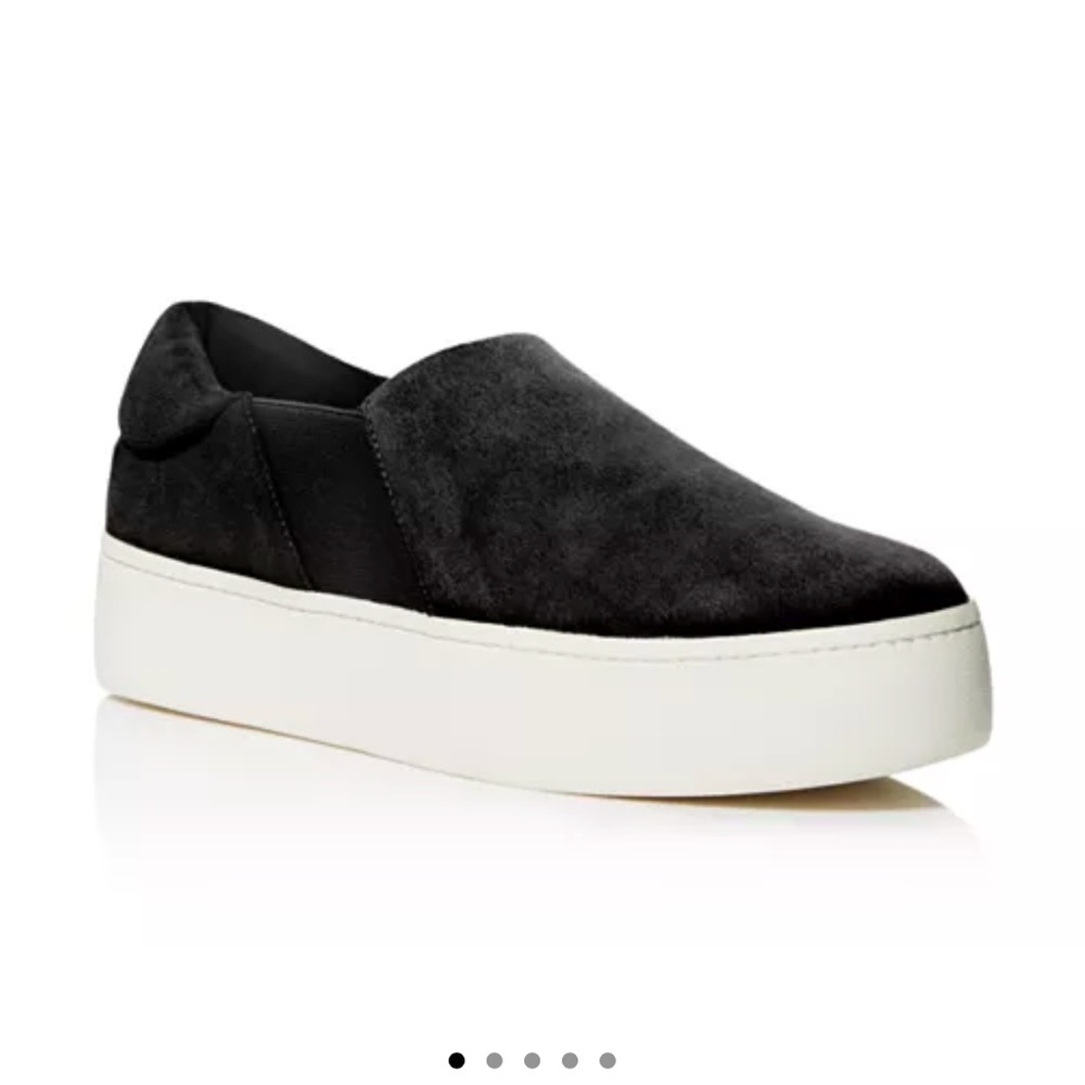 Vince Warren slip on sneakers